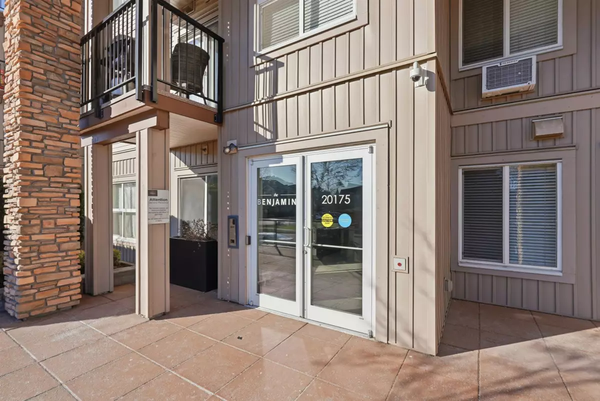 Hallway Photo of 310 20175 53 Avenue, Langley, BC