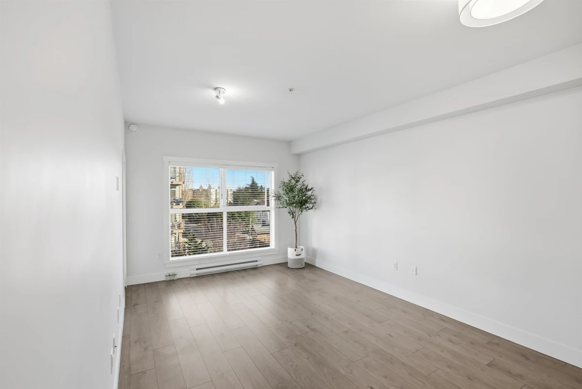 Kitchen Photo of 310 20175 53 Avenue, Langley, BC