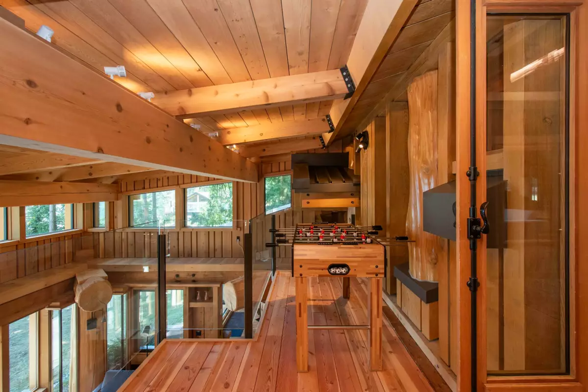 Mudroom Photo of 1010 Taki-Te-Si Road, Gambier Island, BC