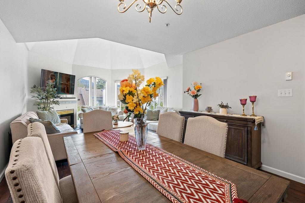 Kitchen Photo of 413 1220 Lasalle Place, Coquitlam, BC