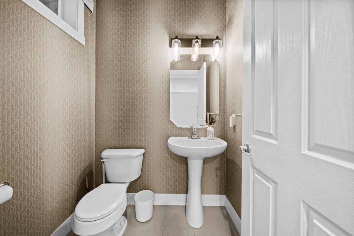 Loft / Bonus Room Photo of 13851 232 Street, Maple Ridge, BC