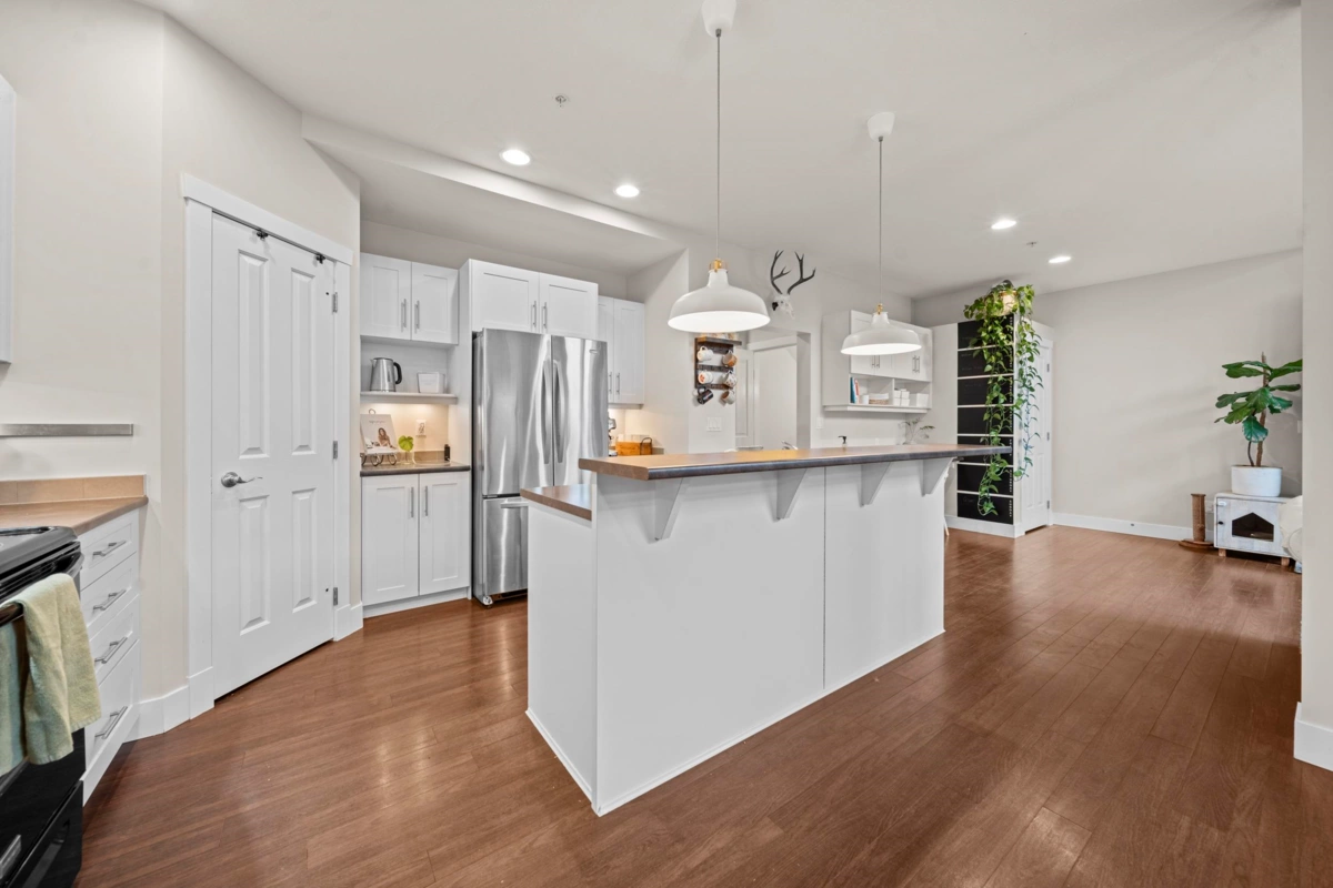 Walk-In Closet Photo of 13851 232 Street, Maple Ridge, BC