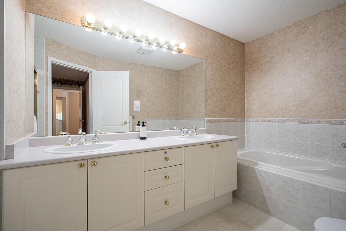 Basement Recreation Room Photo of 51 8555 209 Street, Langley, BC