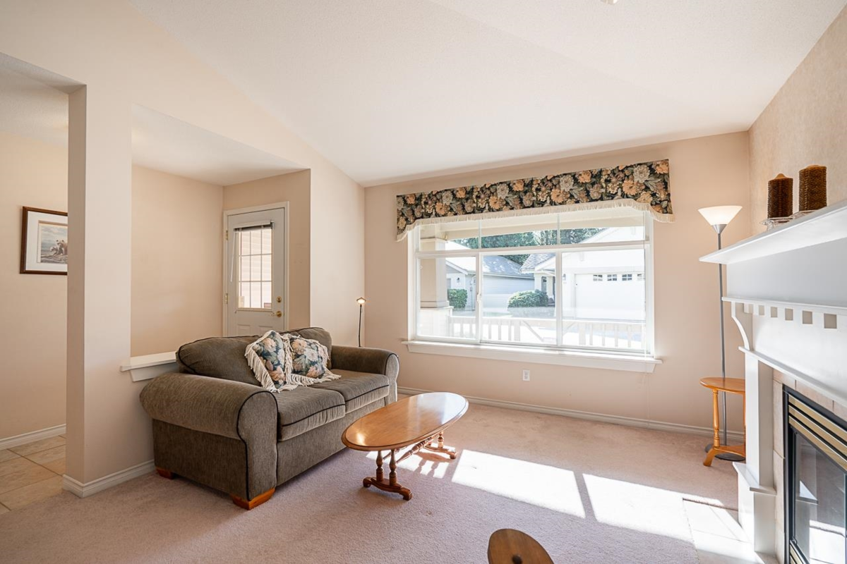 Kitchen Photo of 51 8555 209 Street, Langley, BC