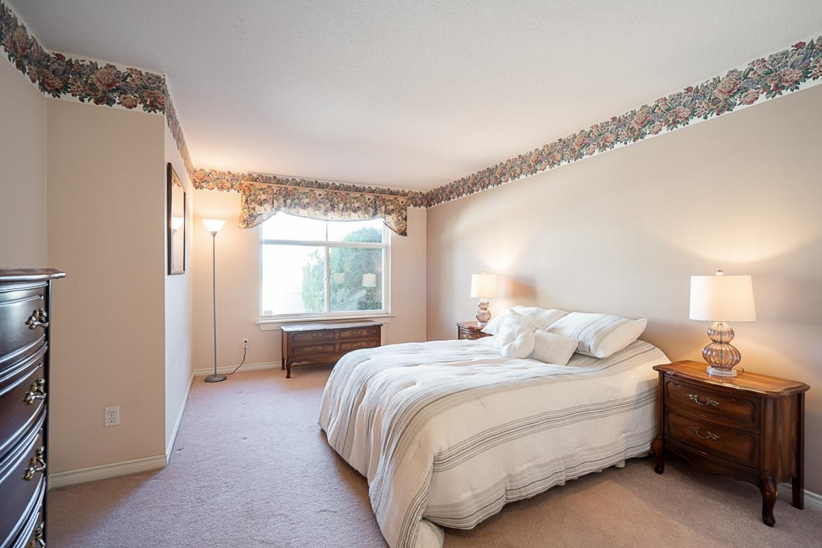 Office / Den Photo of 51 8555 209 Street, Langley, BC