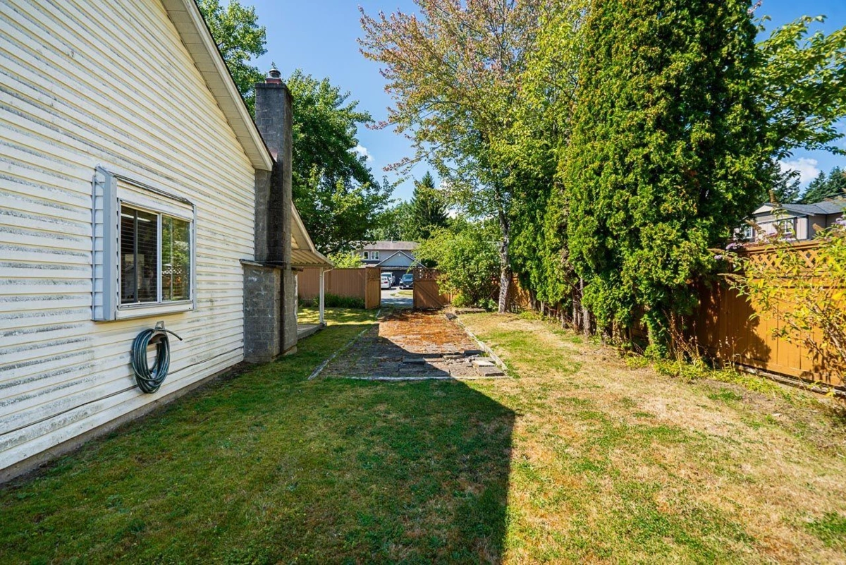 Outdoor Patio Photo of 6697 141a Street, Surrey, BC