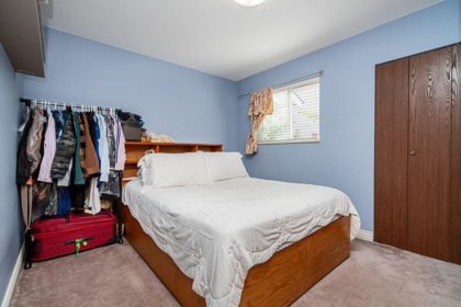 Mudroom Photo of 6697 141a Street, Surrey, BC
