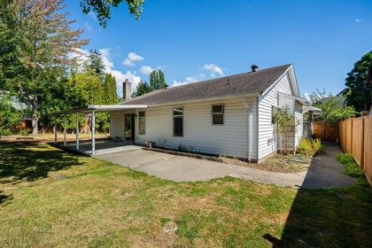 Swimming Pool Photo of 6697 141a Street, Surrey, BC