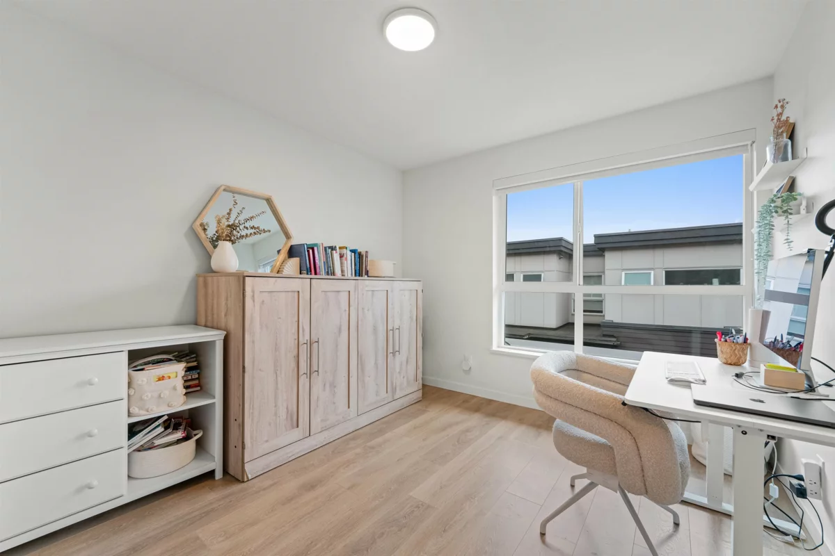 Backyard Photo of 7 533 E 3rd Street, North Vancouver, BC