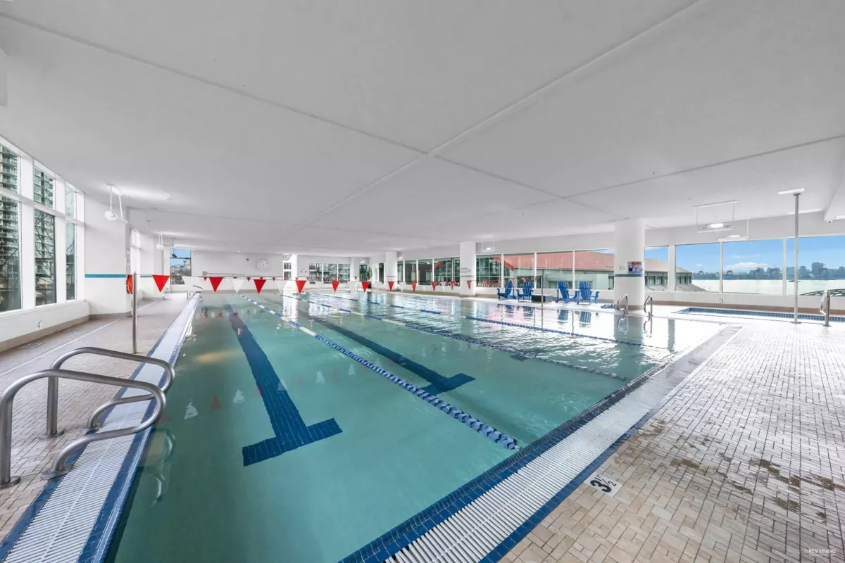 Backyard Photo of 409 100 E Esplanade Street, North Vancouver, BC