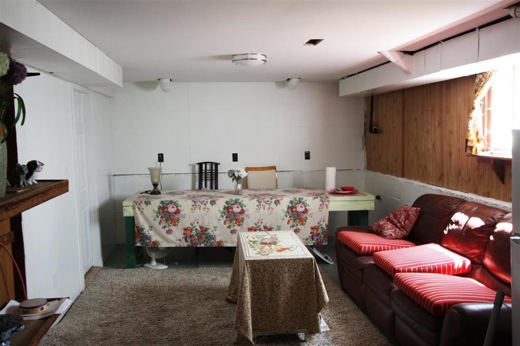 Kitchen Island Photo of 7935 Hudson Street, Vancouver, BC