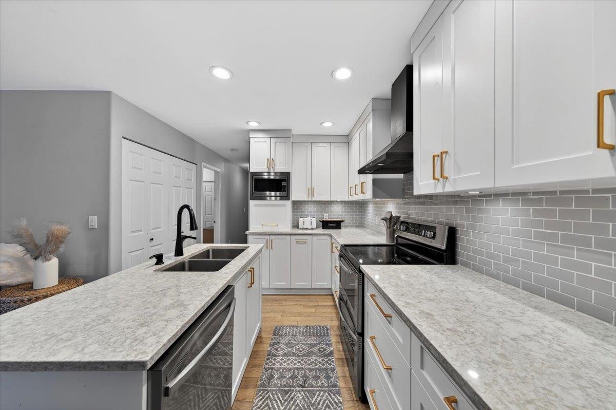 Bedroom 2 Photo of 1736 Pekrul Place, Port Coquitlam, BC