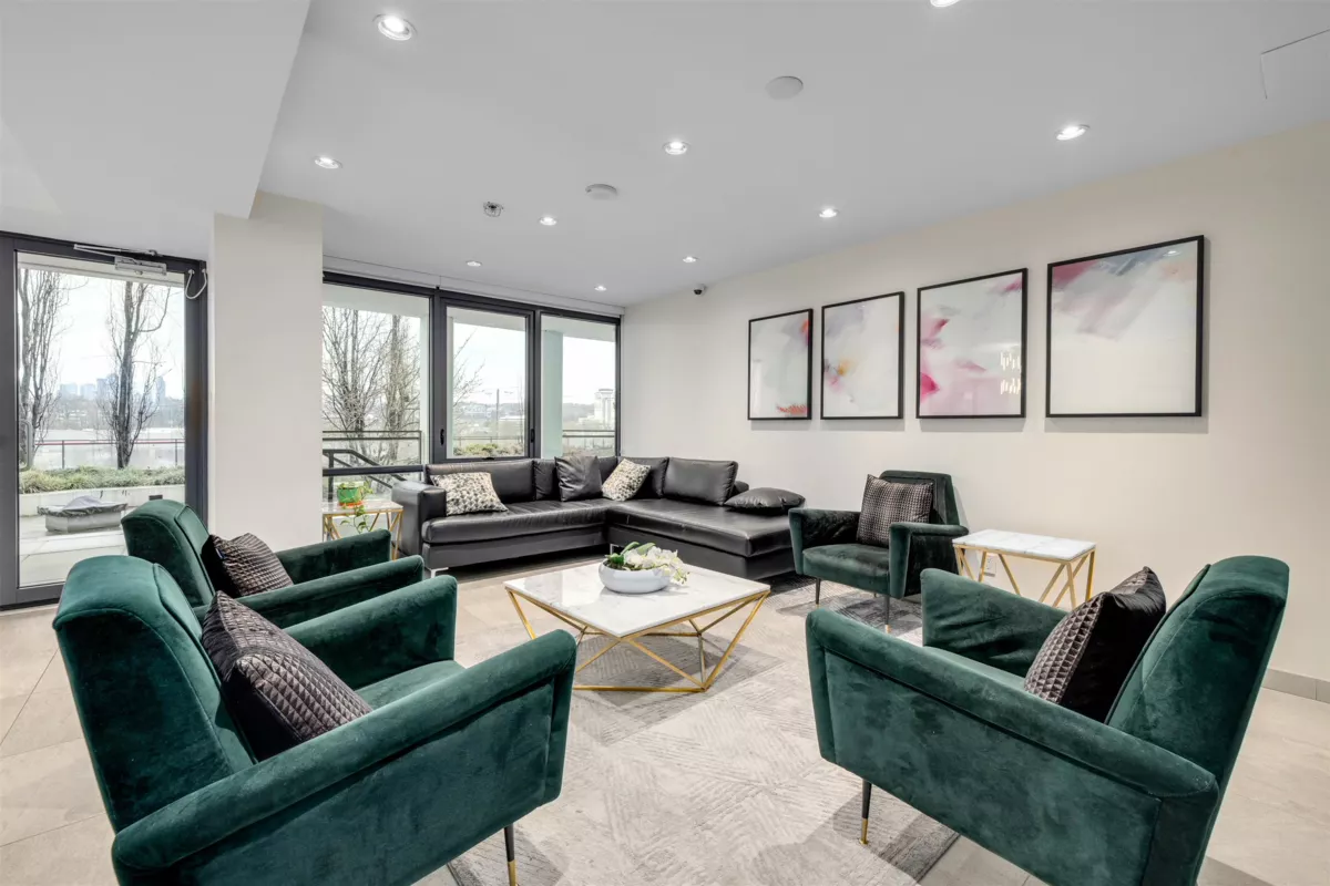 Garden / Landscaping Photo of 1008 2378 Alpha Avenue, Burnaby, BC