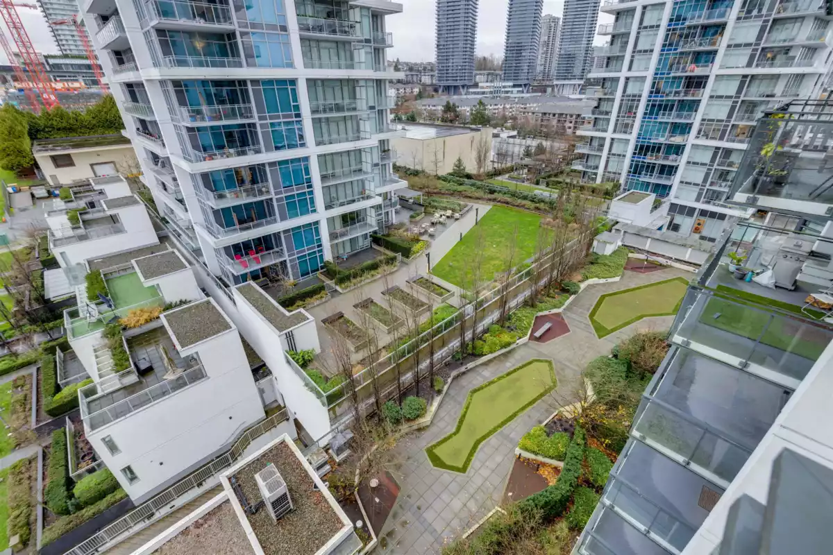 Mudroom Photo of 1008 2378 Alpha Avenue, Burnaby, BC