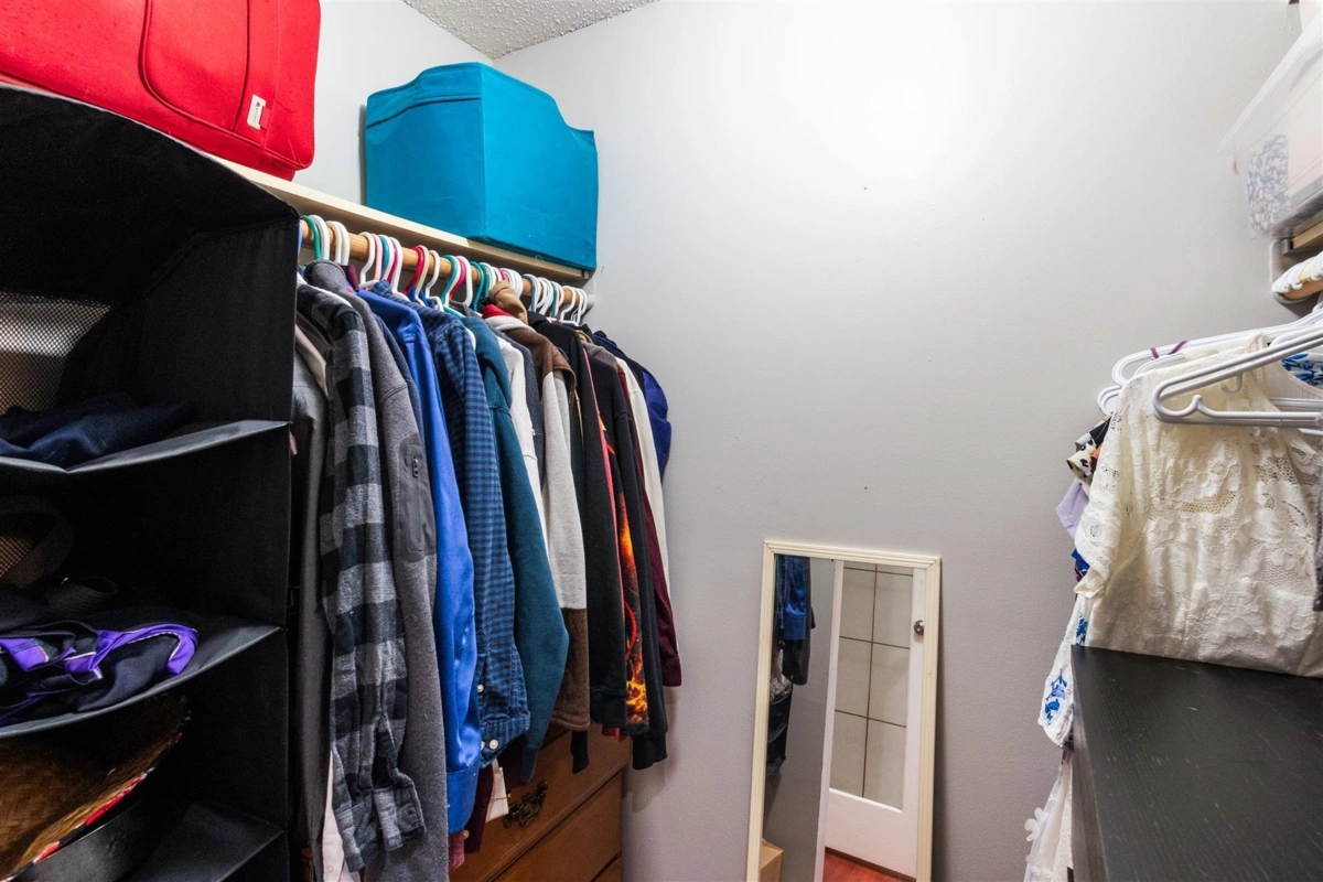 Powder Room Photo of 6217 E Greenside Drive, Surrey, BC