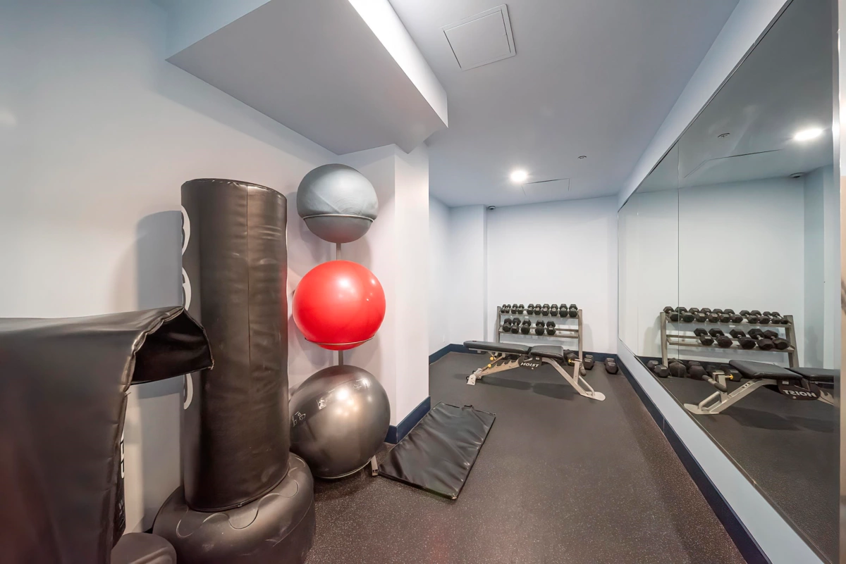 Hot Tub / Spa Photo of 303 1211 Melville Street, Vancouver, BC