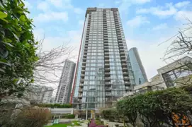 303 1211 Melville Street, Vancouver, BC