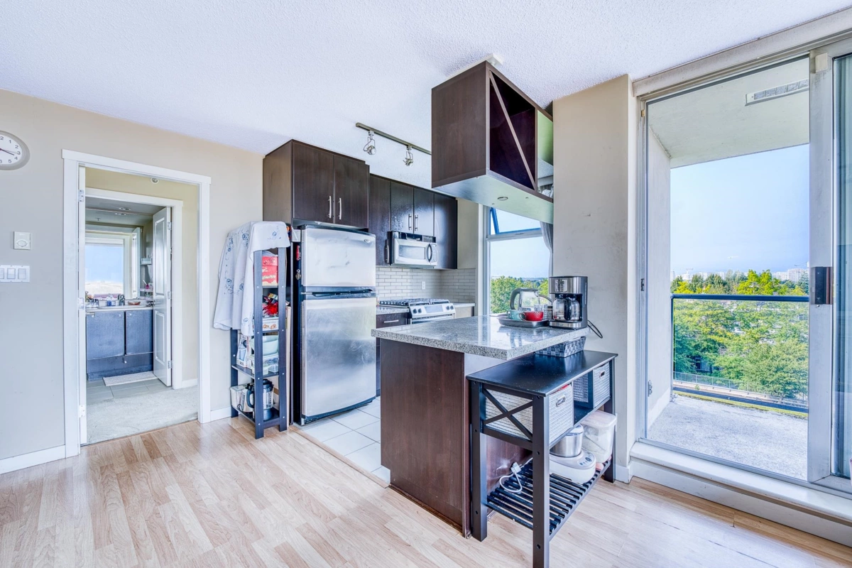 Breakfast Nook Photo of 803 5068 Kwantlen Street, Richmond, BC