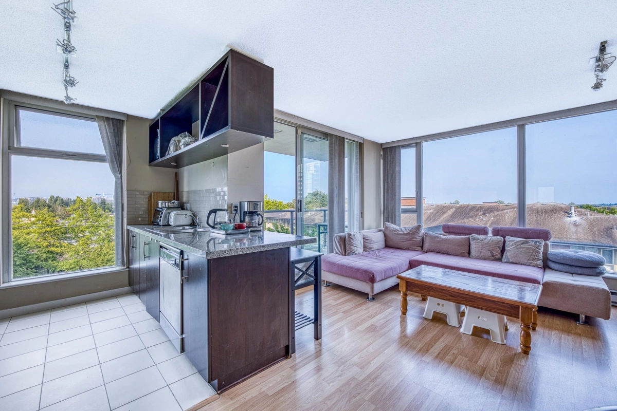 Family Room Photo of 803 5068 Kwantlen Street, Richmond, BC