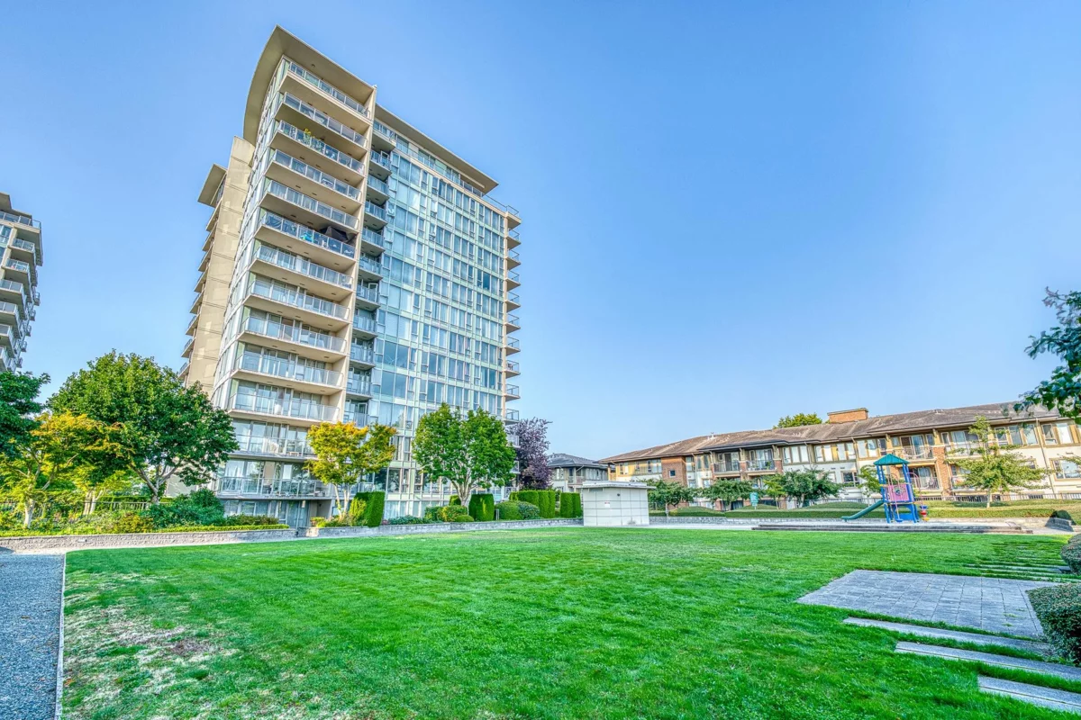 Staircase Photo of 803 5068 Kwantlen Street, Richmond, BC