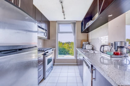 Primary Bathroom Photo of 803 5068 Kwantlen Street, Richmond, BC