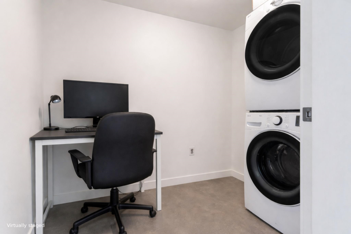 Guest Bathroom Photo of 201 251 Boundary Bay Road, Delta, BC