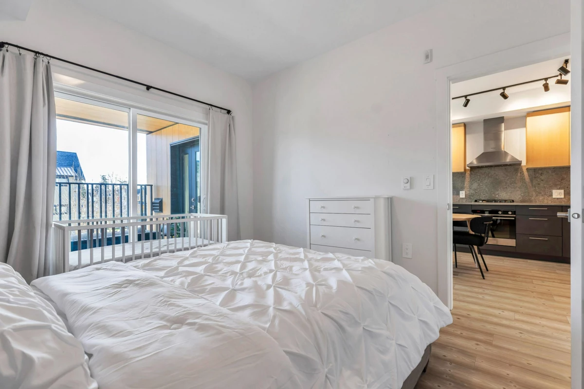 Walk-In Closet Photo of 201 251 Boundary Bay Road, Delta, BC