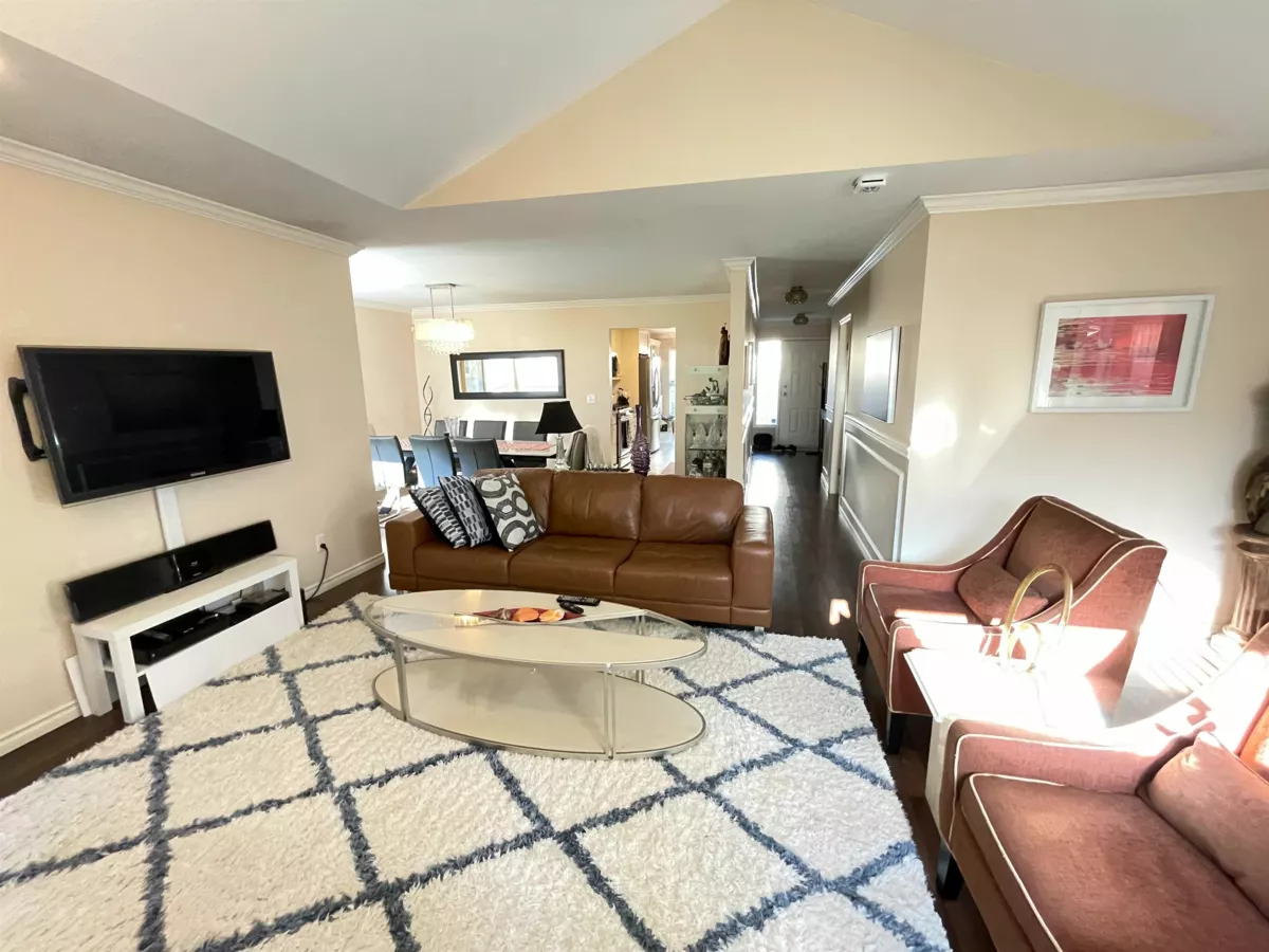 Pantry Photo of 132 10172 141 Street, Surrey, BC