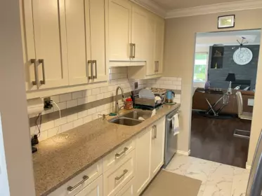 Kitchen Photo of 132 10172 141 Street, Surrey, BC