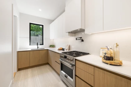 Pantry Photo of 620 Kenwood Road, West Vancouver, BC