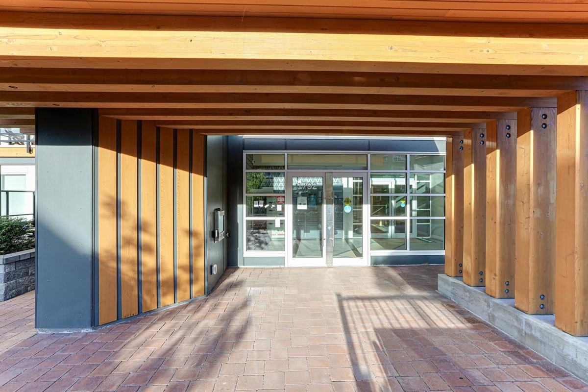 Dining Area Photo of 306 1792 Starling Drive, Tsawwassen, BC