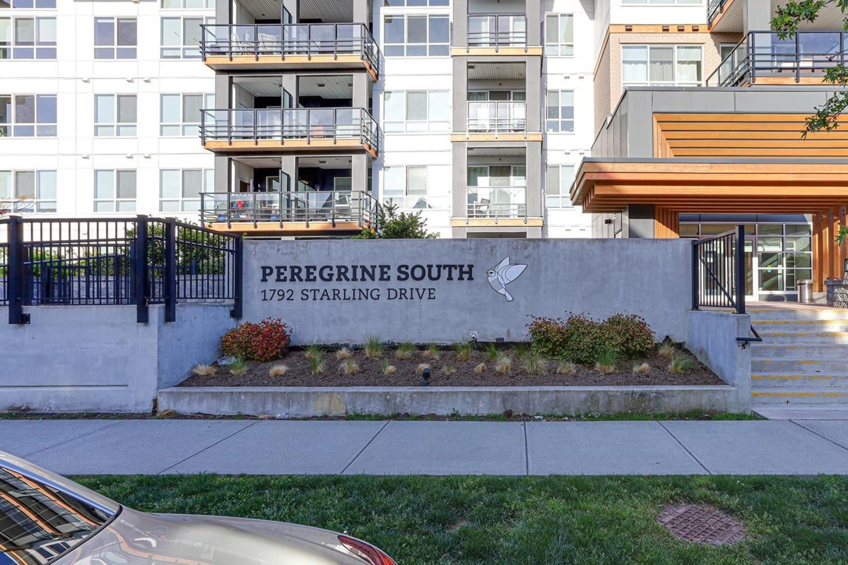 Living Room Photo of 306 1792 Starling Drive, Tsawwassen, BC