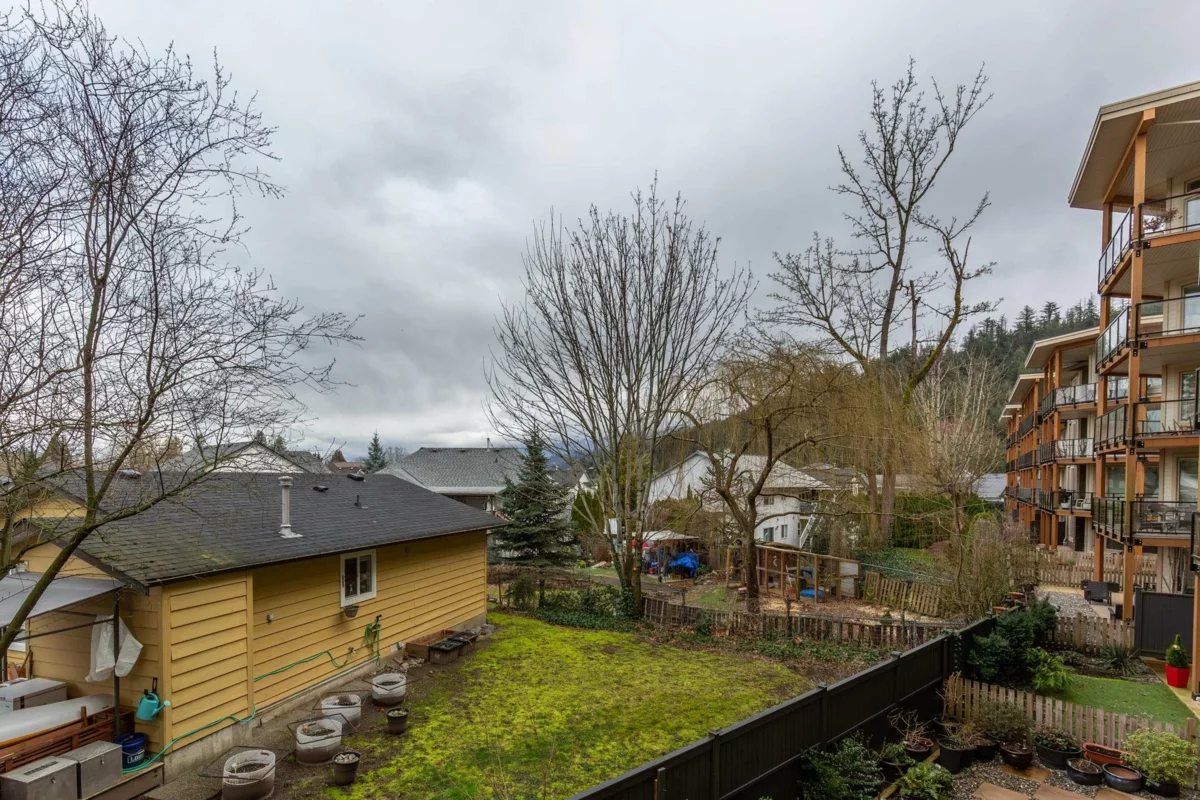 Outdoor Kitchen Photo of 203 45750 Keith Wilson Road, Chilliwack, BC