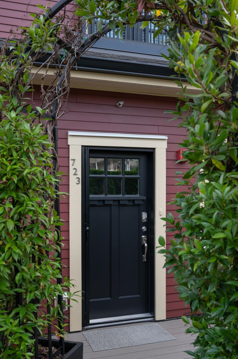 Garage Interior Photo of 723 Union Street, Vancouver, BC