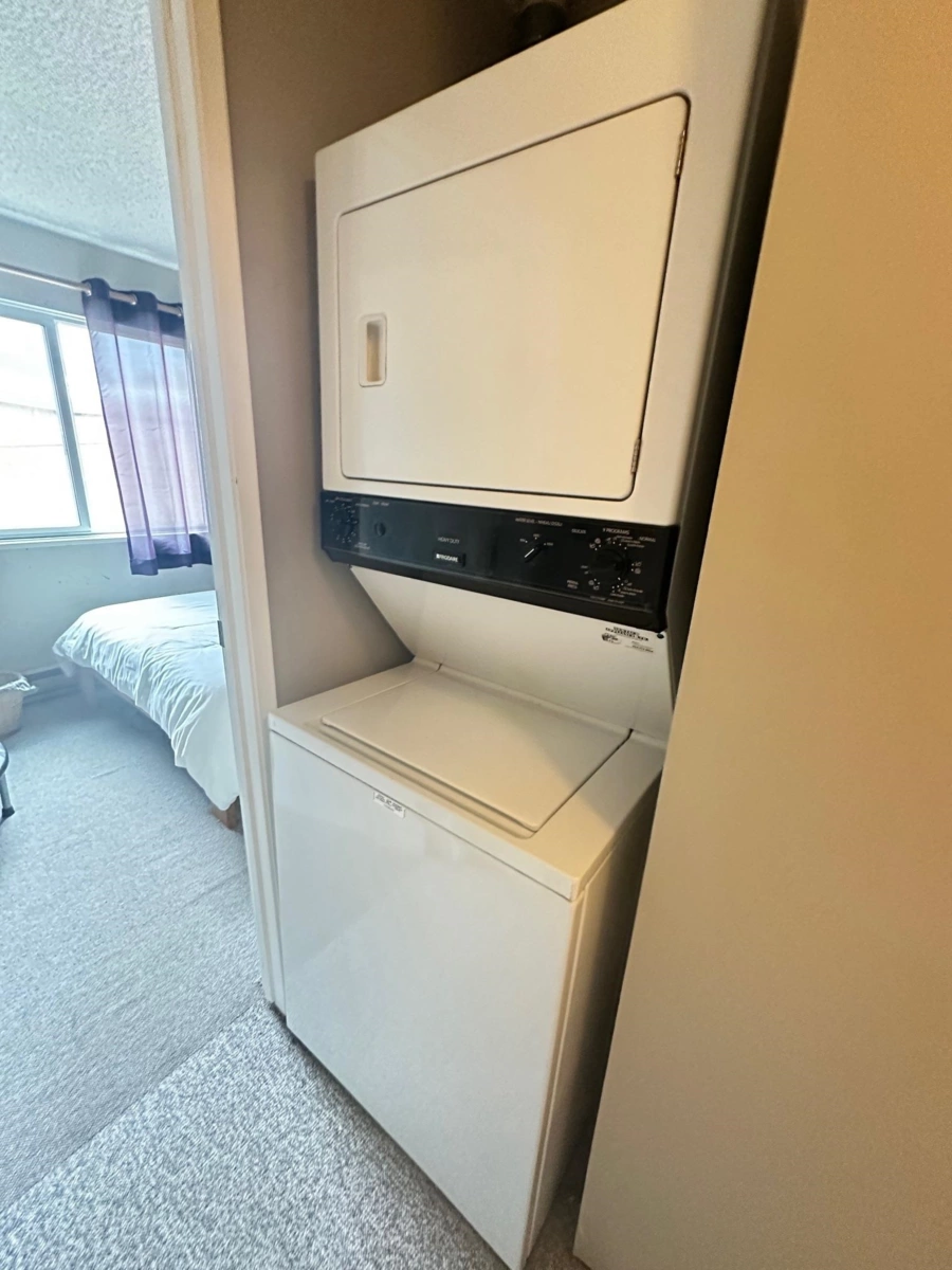 Walk-In Closet Photo of 5 313 Highland Way, Port Moody, BC