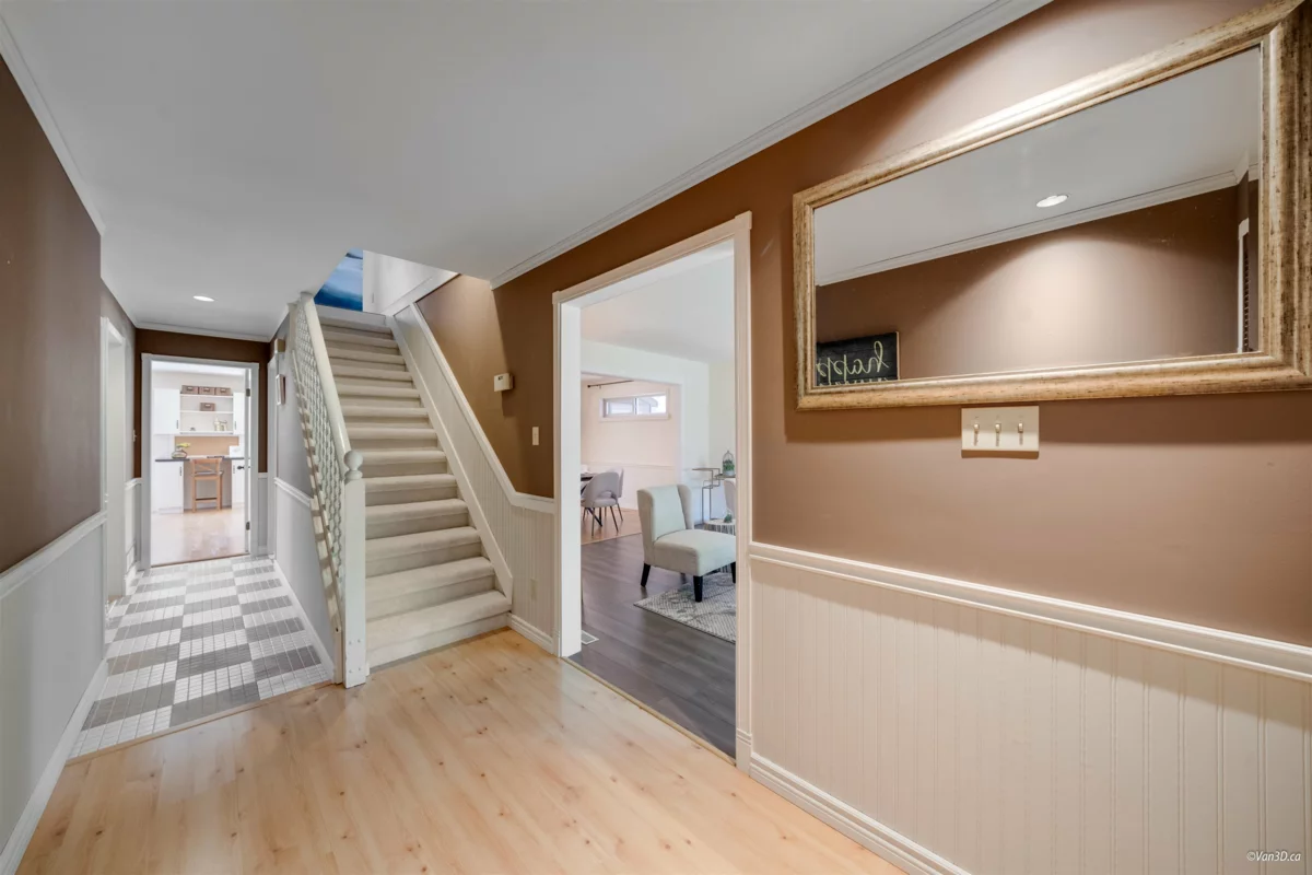 Loft / Bonus Room Photo of 9666 Ashwood Drive, Richmond, BC