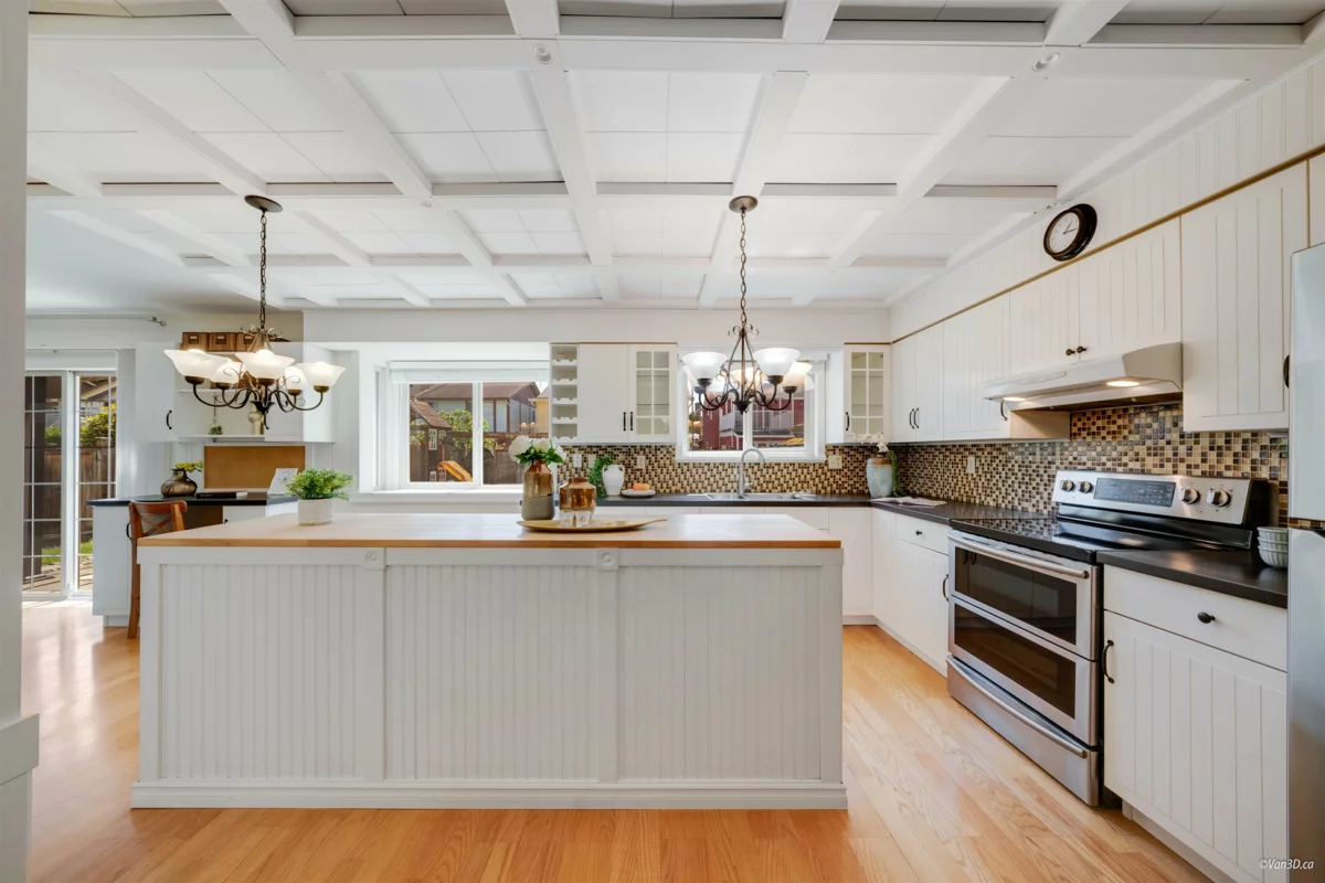 Primary Bedroom Photo of 9666 Ashwood Drive, Richmond, BC