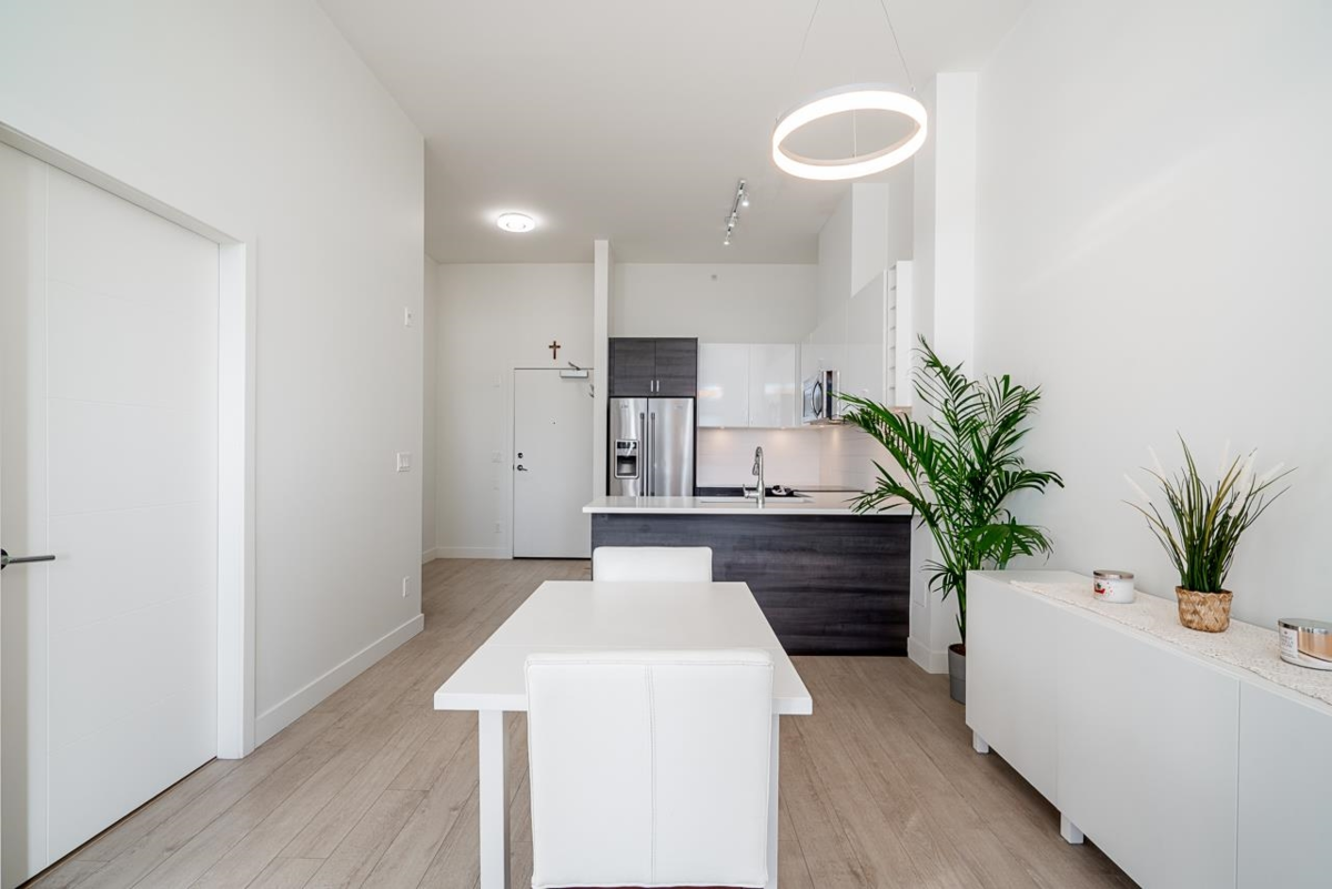 Dining Area Photo of 401 13919 Fraser Highway, Surrey, BC
