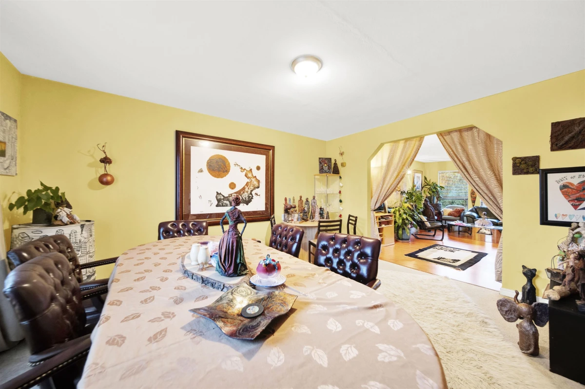Kitchen Photo of 7893 Cumberland Street, Burnaby, BC