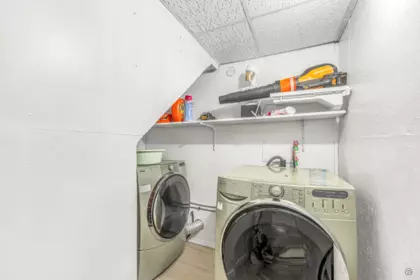 Powder Room Photo of 10580 Seaham Crescent, Richmond, BC