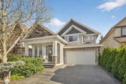 8248 211 Street, Langley, BC, Langley — Single Family Residence for sale