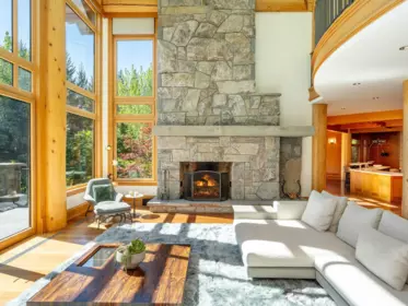 7425 Treetop Lane, Whistler, BC, Whistler — Single Family Residence for sale
