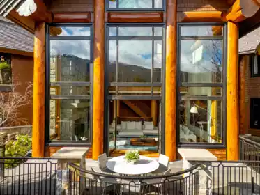 Kitchen Island Photo of 7425 Treetop Lane, Whistler, BC
