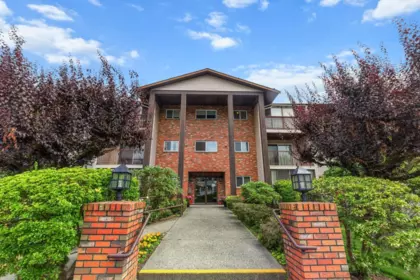 303 32910 Amicus Place, Abbotsford, BC, Abbotsford — Apartment/Condo for sale