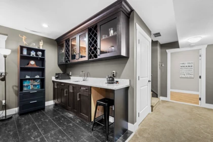 Hallway Photo of 1925 Merlot Boulevard, Abbotsford, BC