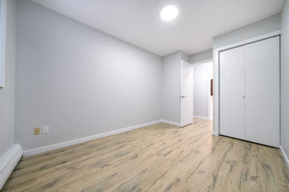 Guest Bathroom Photo of 308 1561 Vidal Street, White Rock, BC