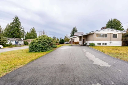 Hot Tub / Spa Photo of 1771 Rideau Avenue, Coquitlam, BC