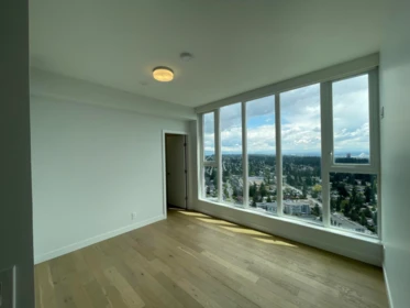 4604 567 Clarke Road, Coquitlam, BC, Coquitlam — Apartment/Condo for sale