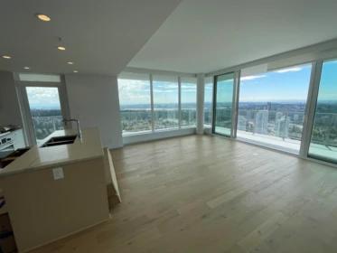 4604 567 Clarke Road, Coquitlam, BC, Coquitlam — Apartment/Condo for sale