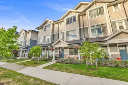 19 19483 74 Avenue, Surrey, BC, Surrey — Townhouse for sale
